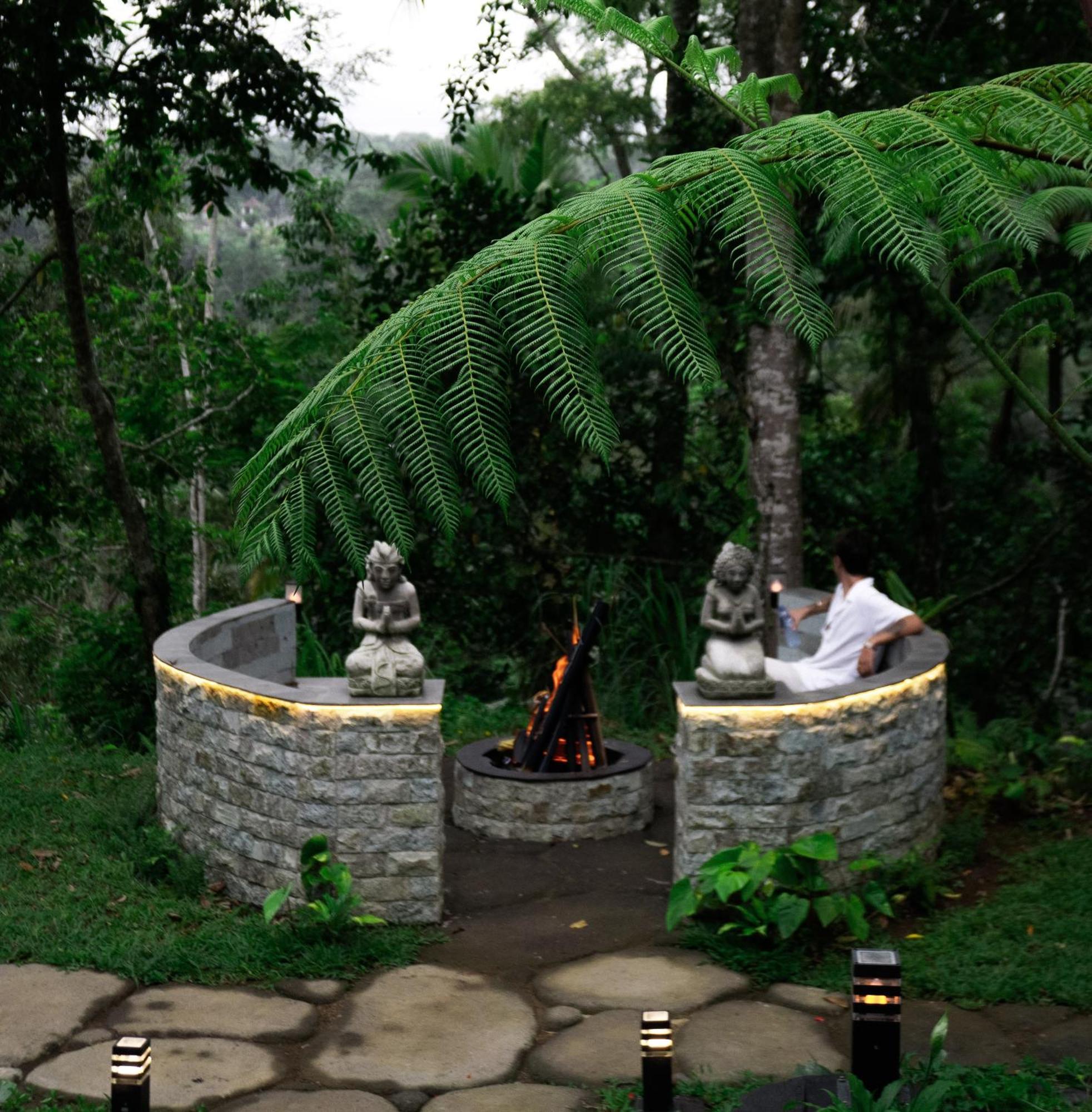 Delta Casa Ubud-Cozy Tropical Villas With Volcano View パヤンガン エクステリア 写真