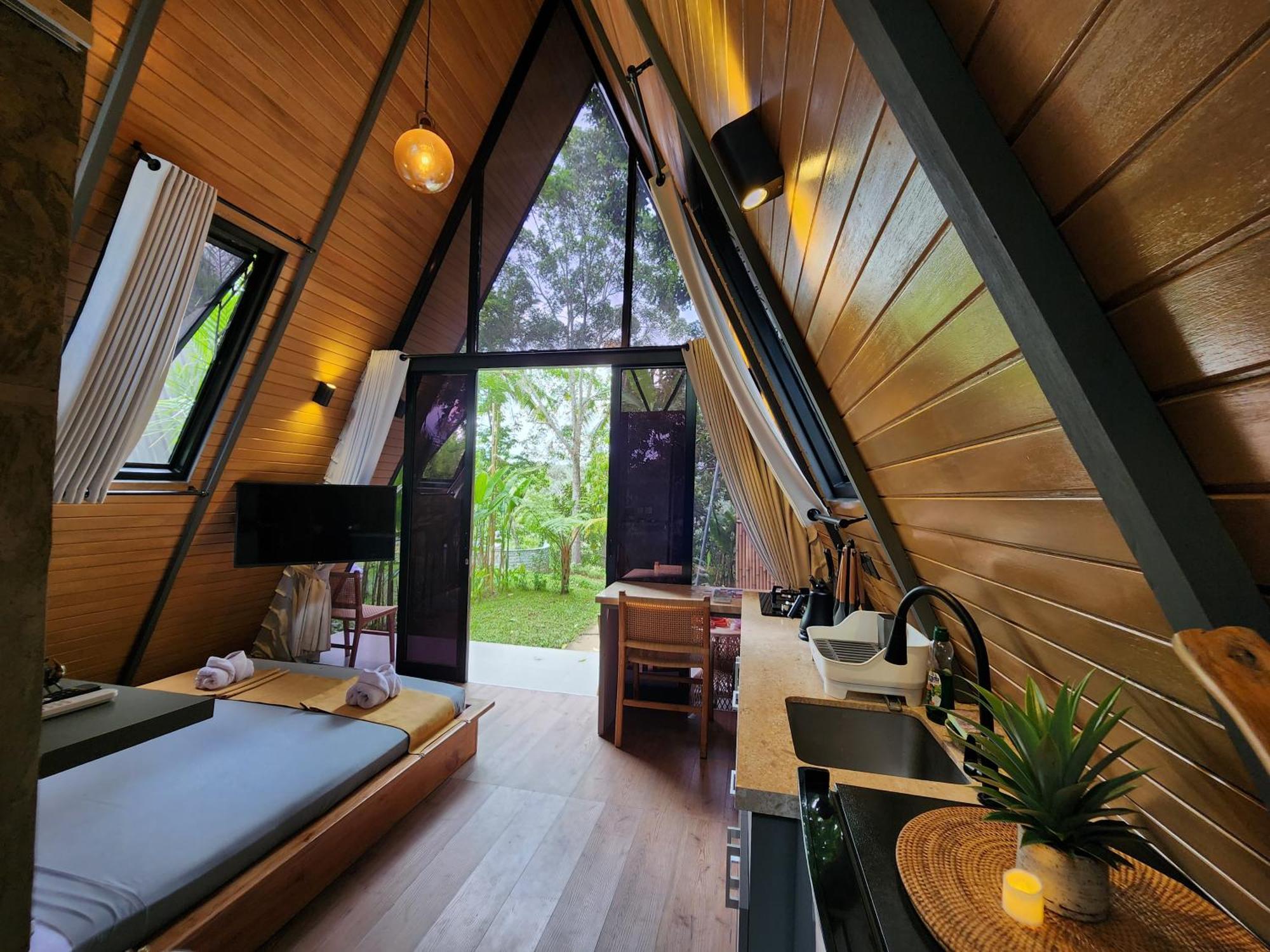 Delta Casa Ubud-Cozy Tropical Villas With Volcano View パヤンガン エクステリア 写真