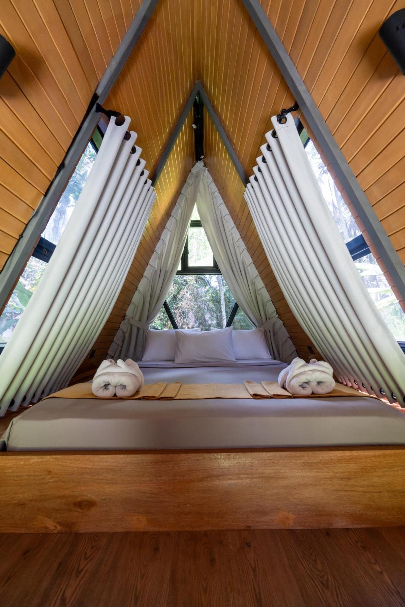 Delta Casa Ubud-Cozy Tropical Villas With Volcano View パヤンガン エクステリア 写真