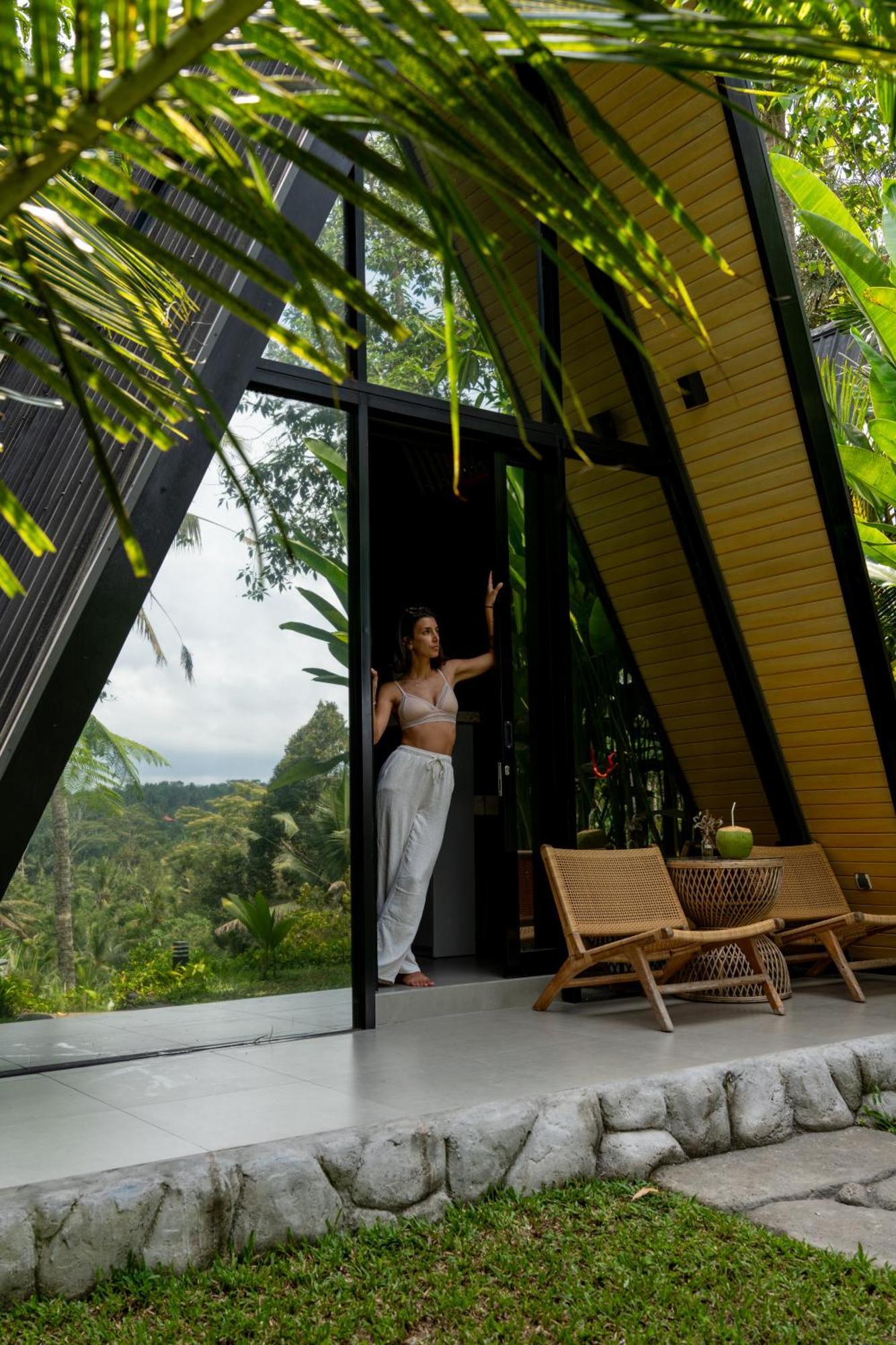 Delta Casa Ubud-Cozy Tropical Villas With Volcano View パヤンガン エクステリア 写真